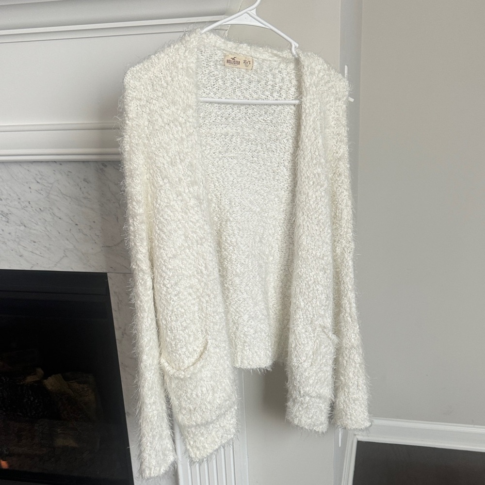 Hollister Cream Fuzzy Open-Front Women's Cardigan